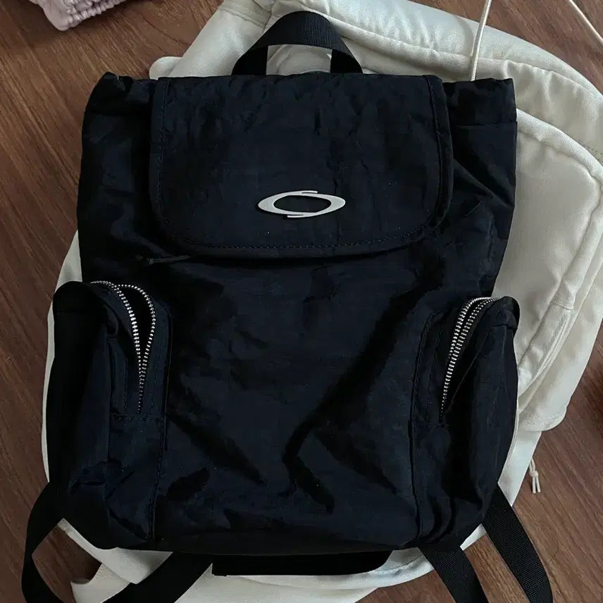 [BUNJANG] Noiago Symbol Logo Backpack / 노이아고 심볼 로고 백팩