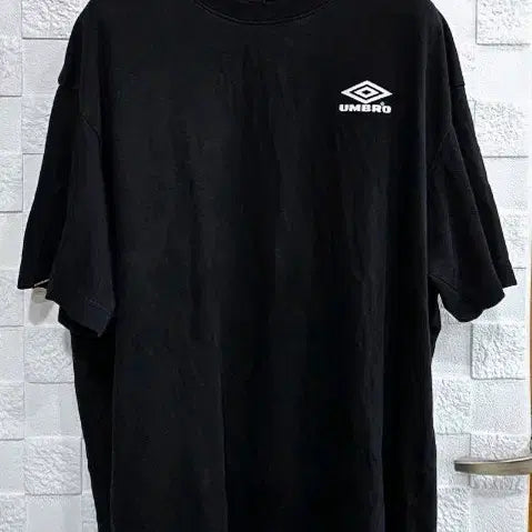 [BUNJANG] Umbro Short Sleeve T-Shirt Black XL / (R)엄브로 반팔티 블랙 XL