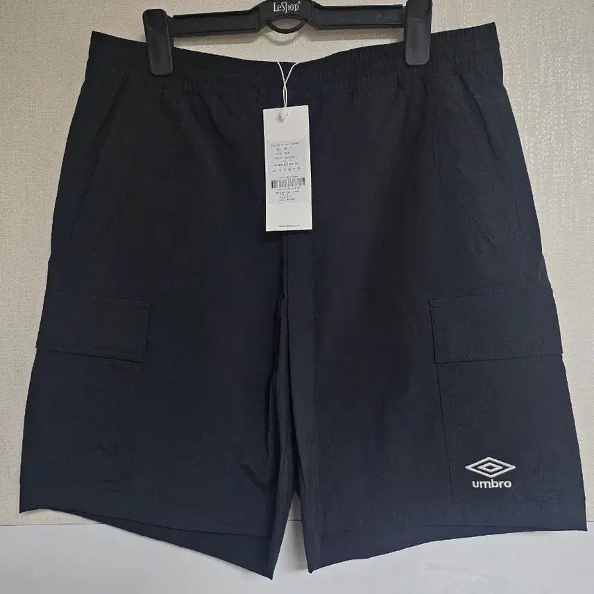 [BUNJANG] Umbro Nylon Spandex Utility Shorts Black / 엄브로 나일론스판 유틸리티 반바지 블랙