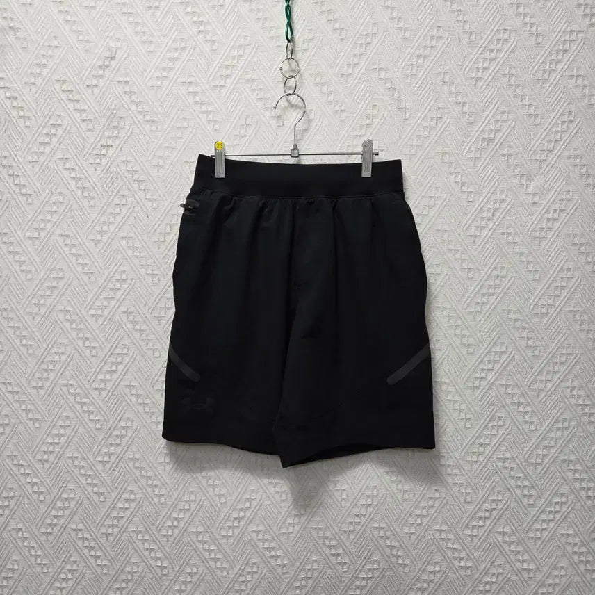 [BUNJANG] Under Armour Shorts Size S / 파215+ 언더아머 반바지 S
