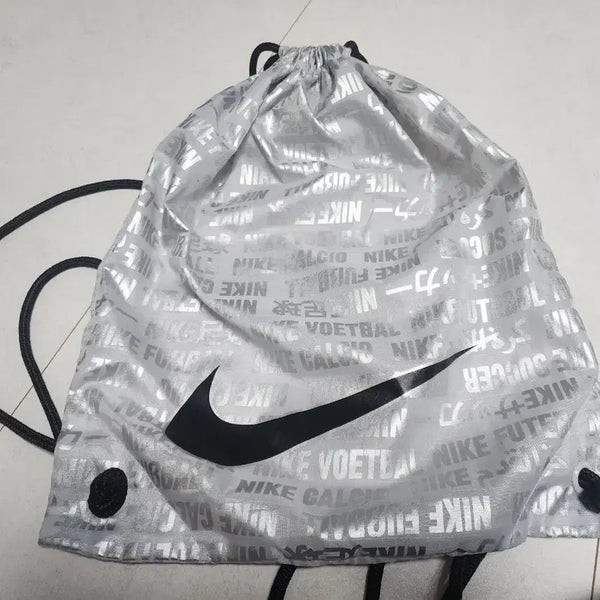 [BUNJANG] Nike Phantom 6 FG Football Boots / 나이키 팬텀6