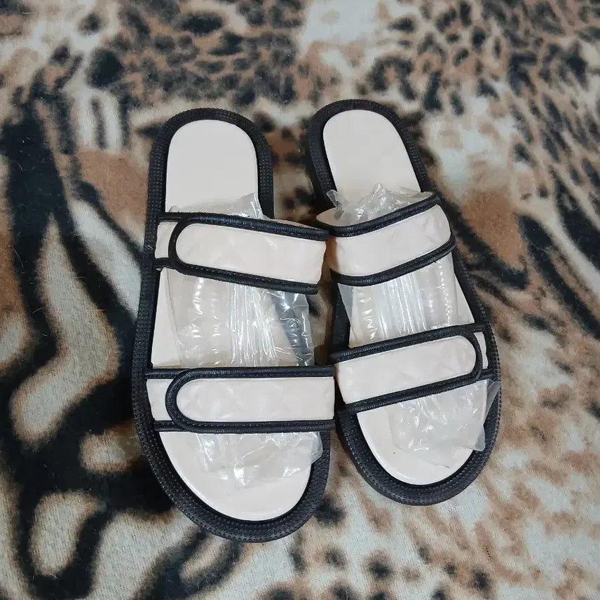 [BUNJANG] Beige Two-way Color-block Women's Sandals / [240] 베이지 투웨이 배색 여성 샌들
