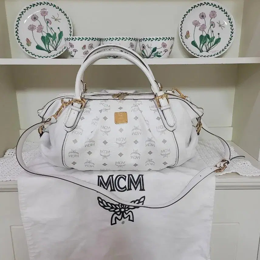 [BUNJANG] MCM Visetos White Tote Bag / 정품MCM 비세토스  화이트 토트겸크로스백