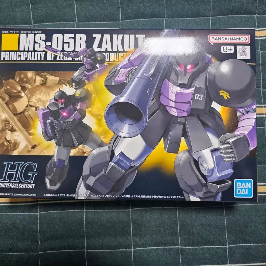 [BUNJANG] Bandai Namco HG Zaku I (Black Tri-Stars) Plastic Model Kit / 반다이남코 HG 자쿠1(검은 삼연성)