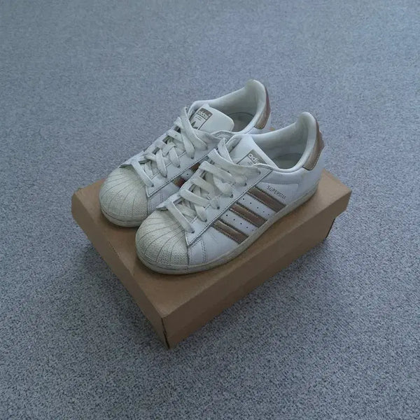[BUNJANG] Adidas Superstar Sneakers / 230 아디다스 슈퍼스타 스니커즈/일반 운동화 | 0716C11