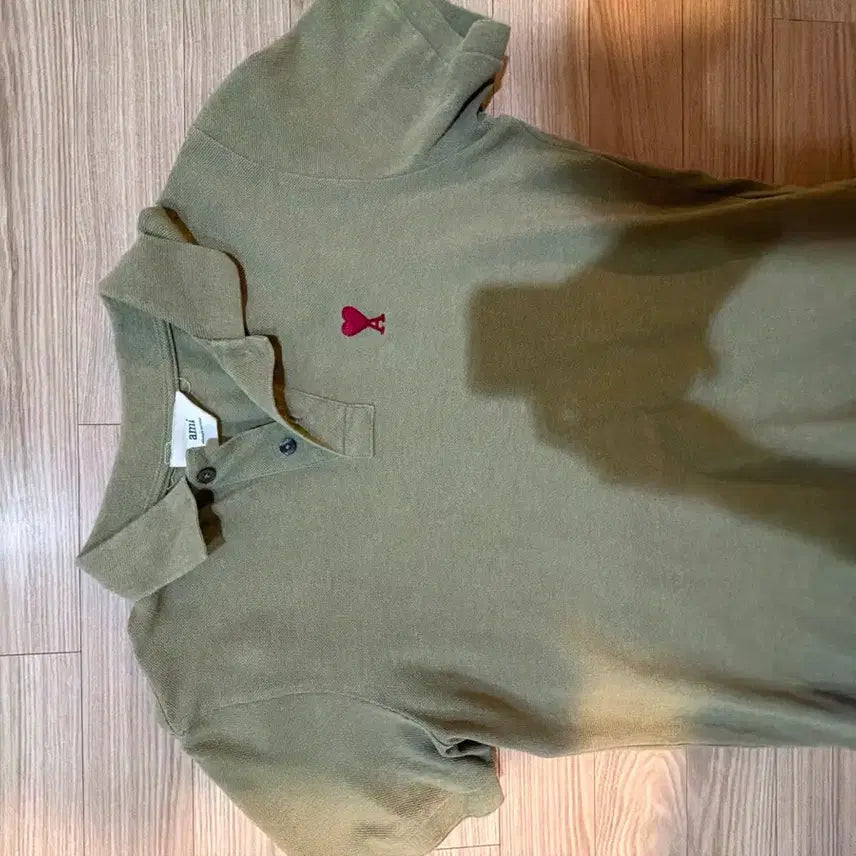 [BUNJANG] AMI Khaki Polo T-Shirt (Size M) / 아미 카라티 M