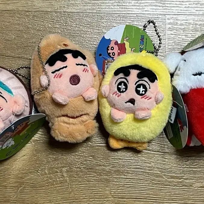 [BUNJANG] Crayon Shin-chan Character Mini Plush Keychain Set (4 Pieces) / 짱구 훈이 흰둥이 키링 4개 세트