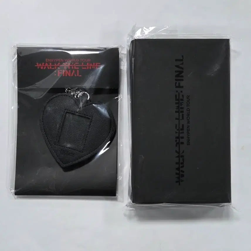 [BUNJANG] ENHYPEN World's Law Encore Package Photocard Holder Keyring / EN- 엔하이픈 워크더라인 MD 앵콜 패키지 포토 홀더 키링