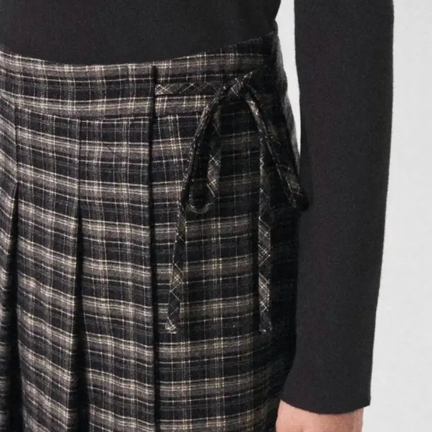 [BUNJANG] 8Seconds Check Pleats Midi Skirt / 에잇세컨즈 체크 플리츠 미디 스커트