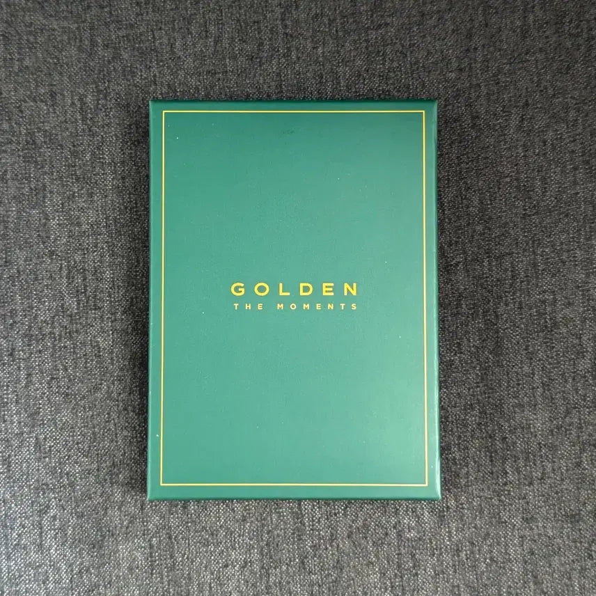[BUNJANG] BTS Jungkook Golden Exhibition Photocard Holder Keyring / 미개봉) 방탄 bts 정국 골든 전시회 포토 홀더 키링 포카