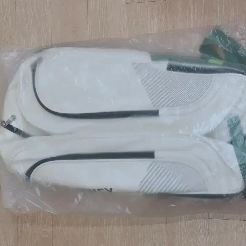 [BUNJANG] Yonex Badminton Tennis Bag Backpack White / 요넥스 배드민턴 테니스 가방 백팩 화이트