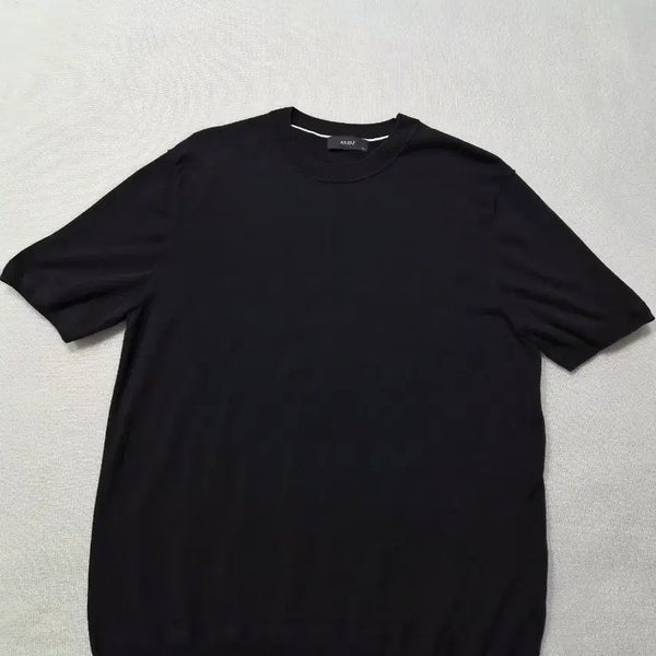 [BUNJANG] ANDZ Black Short-Sleeve Knit 100 / 앤드지 ANDZ 검정 반팔 니트 100