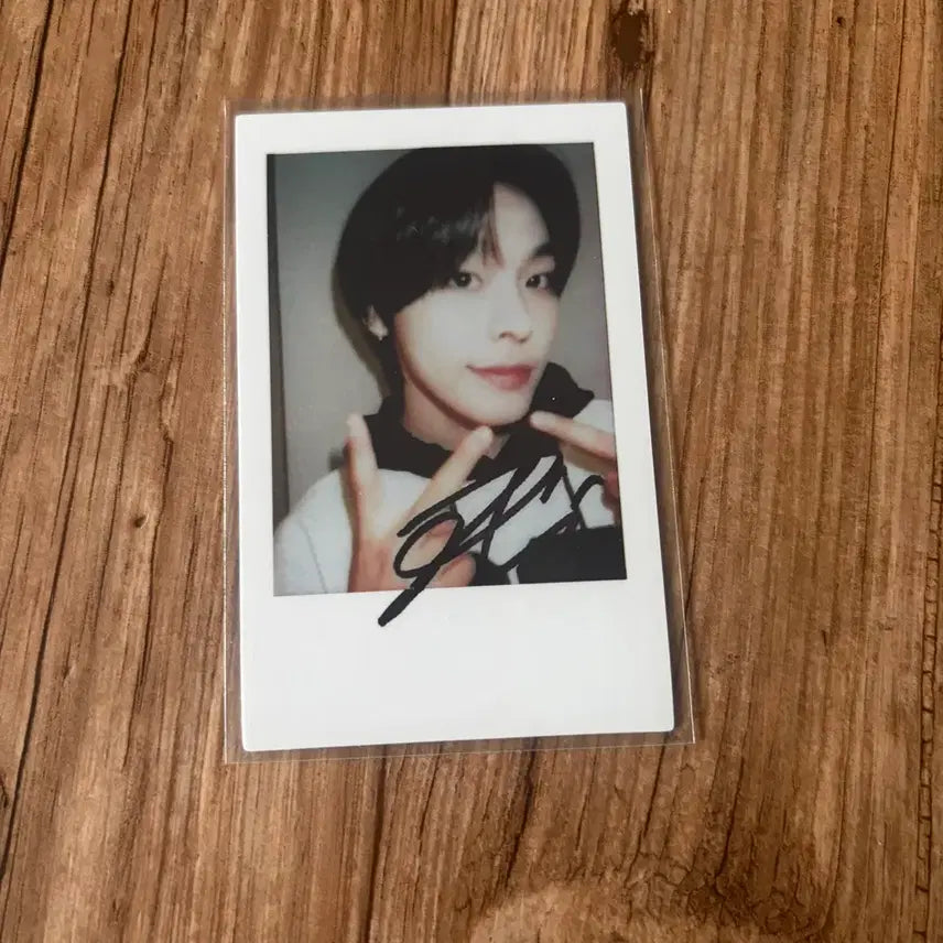 [BUNJANG] NCT WISH NCT WISH Riku KMS Photocard Polar / 엔시티 위시 엔위시 리쿠 KMS 포카 폴라 양도 판매 처분