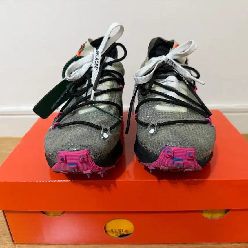 [BUNJANG] Nike Off-White Zoom Terra Giant Sneakers / 나이키 오프화이트 줌 테라 자이언트 230