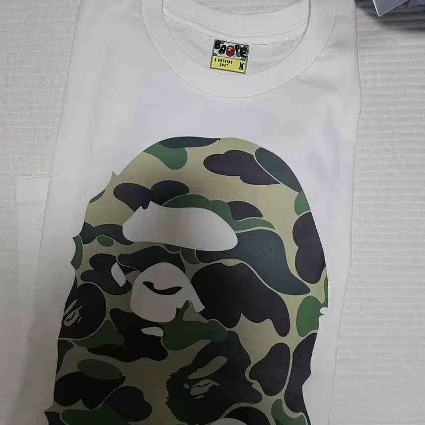 [BUNJANG] Bape Camo Short Sleeve T-Shirt / 베이프 카모 반팔
