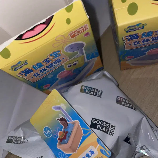 [BUNJANG] SpongeBob SquarePants Cockroach Keycap Keychain / 스폰지밥 바퀴벌레 키캡 키링