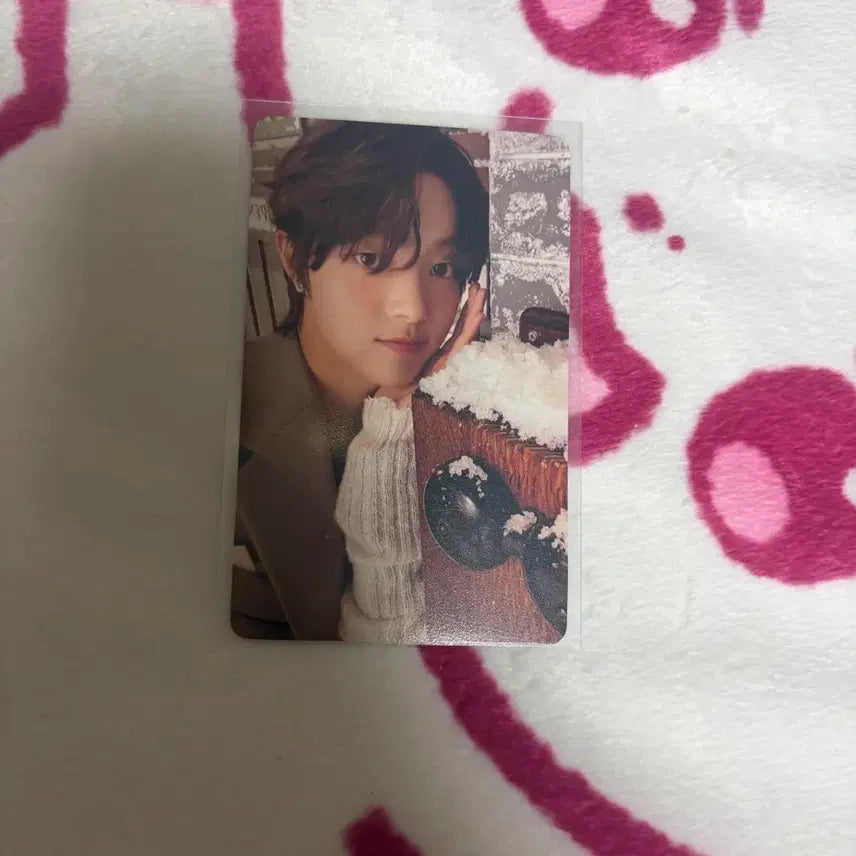 [BUNJANG] ENHYPEN NI-KI Yuki Akari Universal Lucky Draw Photocard / 앤팀 의주 유키아카리 유니버셜 럭드 포카 양도 판매
