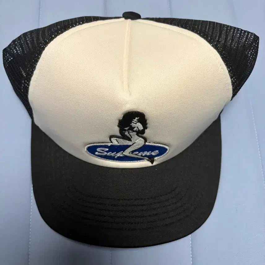 [BUNJANG] Supreme Pin-Up Girl Mesh Trucker Cap Black / 슈프림 핀업걸 메쉬캡 트러커캡 블랙