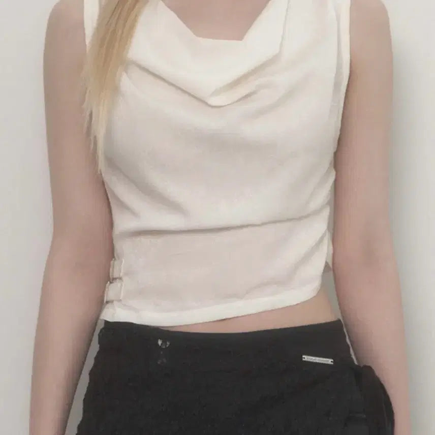 [BUNJANG] E.T.O.S.O.M.E Draped Belt Satin Tank Top White / (오늘만 이 가격) 에트오소메 새틴 탱크탑 Draped Belt Satin Tank Top white