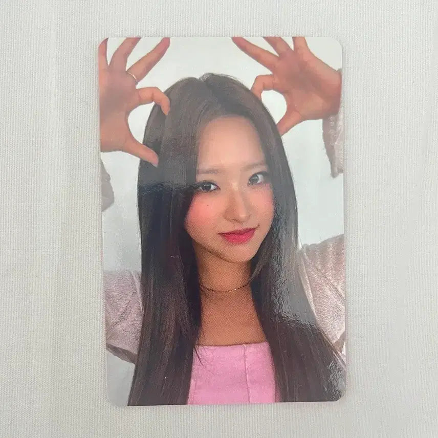 [BUNJANG] LOONA Loossemble Son Hye-joo Olivia Hye Everline Photocard / 이달의소녀 루셈블 손혜주 올리비아 혜 에버라인 포카
