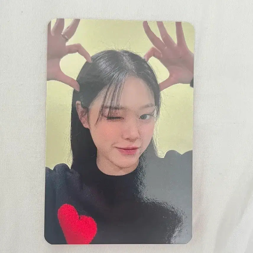 [BUNJANG] LOONA x LOOSUMBLE Hyunjin Son Hye-ju Everline Photocard / 이달의소녀 루셈블 손혜주 김현진 에버라인 포카