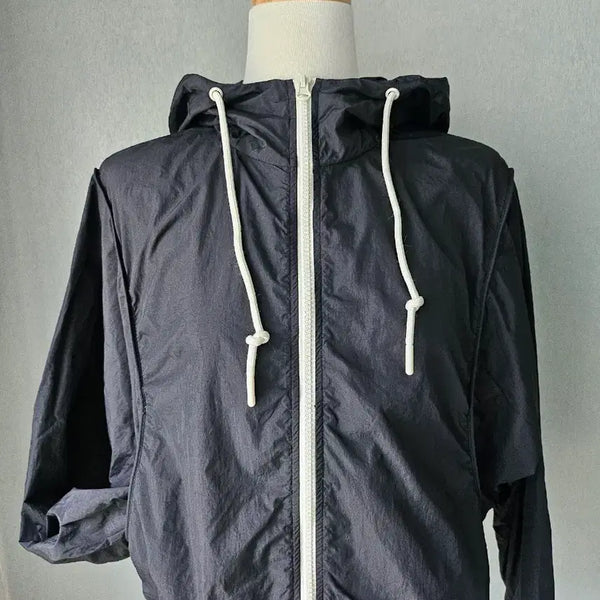 [BUNJANG] Black Hooded Windbreaker Zip-Up Jacket / 블랙 후드 바람막이 집업