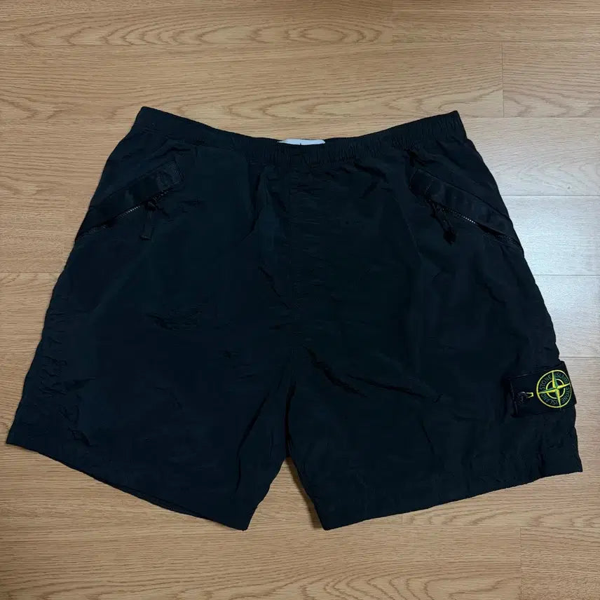 [BUNJANG] Stone Island Elastic Waist Comfort Fit Shorts Black / 스톤아일랜드 반바지