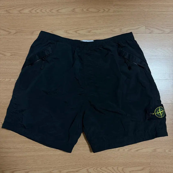 [BUNJANG] Stone Island Elastic Waist Comfort Fit Shorts Black / 스톤아일랜드 반바지