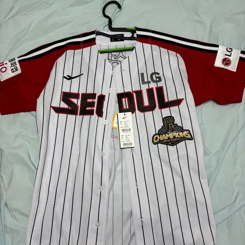 [BUNJANG] LG Twins Moon Sung-ju Authentic Seoul Jersey 105 / LG트윈스 문성주 어센틱 서울 유니폼 105