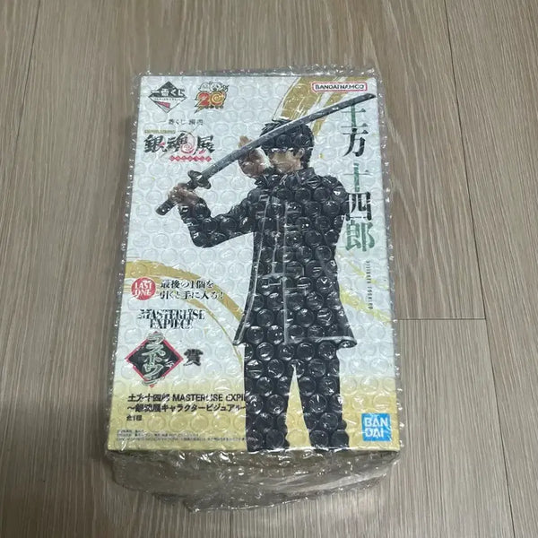 [BUNJANG] Gintama 20th Anniversary Ichiban Kuji Last One Toshizo Hijikata Figure (Sealed) / (미개봉)은혼 20주년 제일복권 이치방쿠지 라스트원 히지카타 토시로 피규어