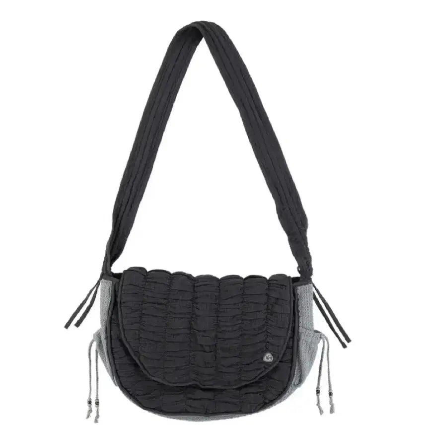 [BUNJANG] Koiseio Quilted Charcoal Crossbody Bag / 코이세이오 퀄티드 차콜 크로스백