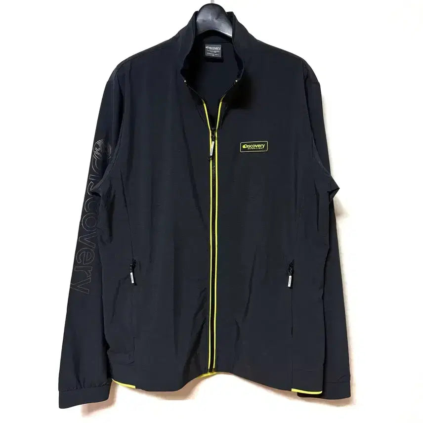 [BUNJANG] Discovery Expedition Charcoal Woven Zip-Up Jacket (XL, 105) / [XL,105]디스커버리 바람막이 우븐 집업 자켓 차콜