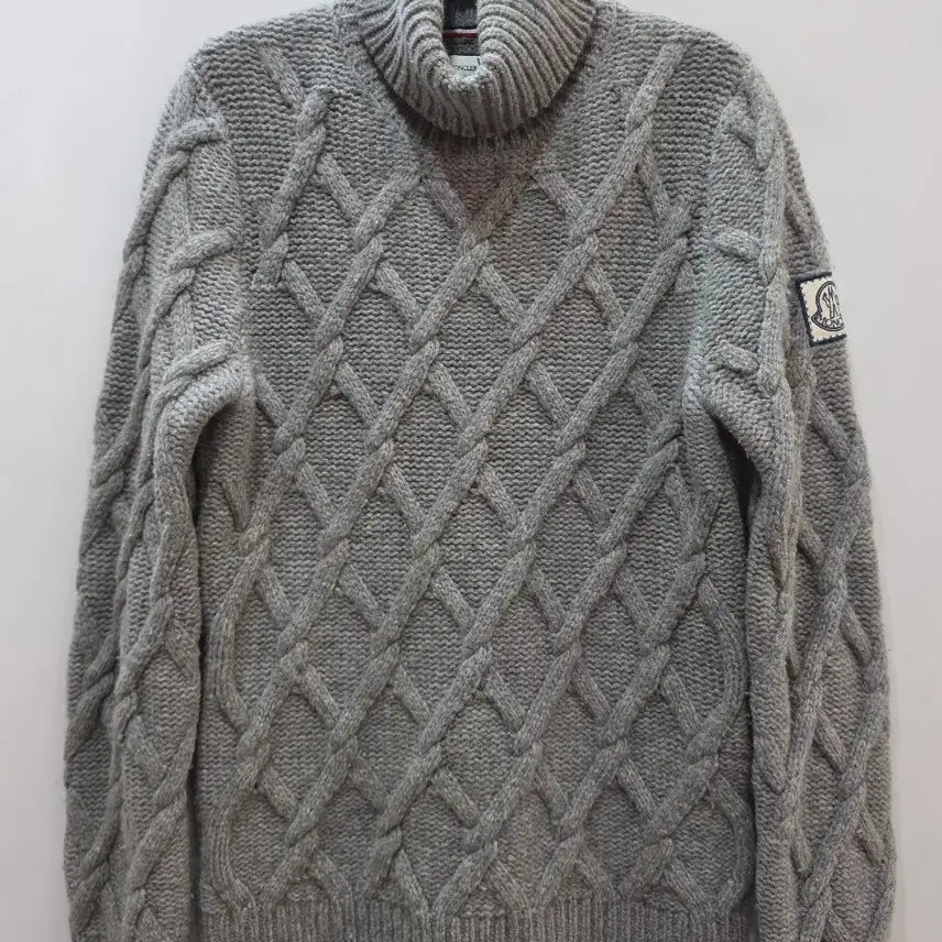 [BUNJANG] Moncler Gamme Bleu Cable Knit Turtleneck Sweater Grey / (정품)몽클레르 감블루 톰브라운 케이블 터틀넥 니트 그레이