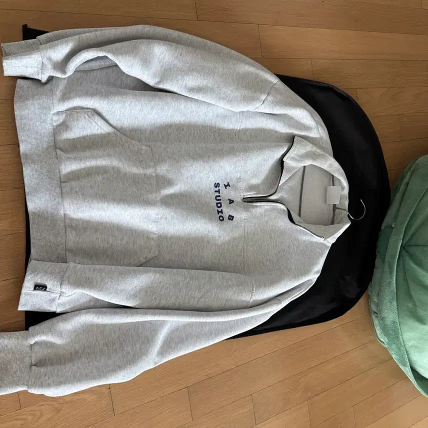 [BUNJANG] Iab Studio Half Zip-up XL / 아이앱 하프 집업 xl