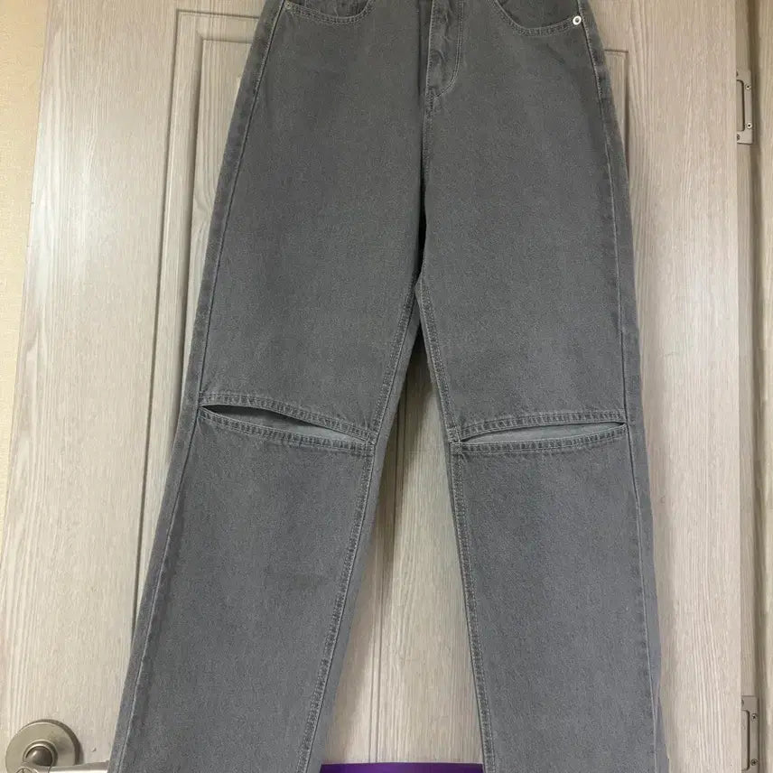 [BUNJANG] Women's Straight Fit Jeans / 여성 일자 청바지 (새옷