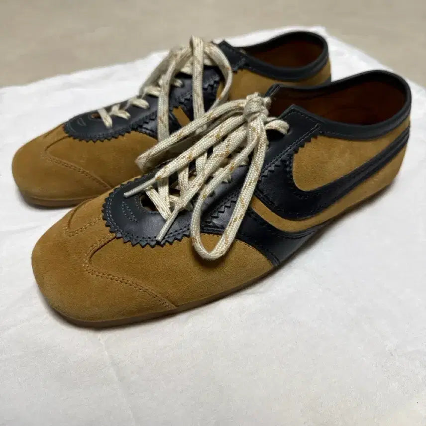 [BUNJANG] Dries Van Noten Suede Sneakers / 드리스반노튼 스웨이드 스니커즈 41