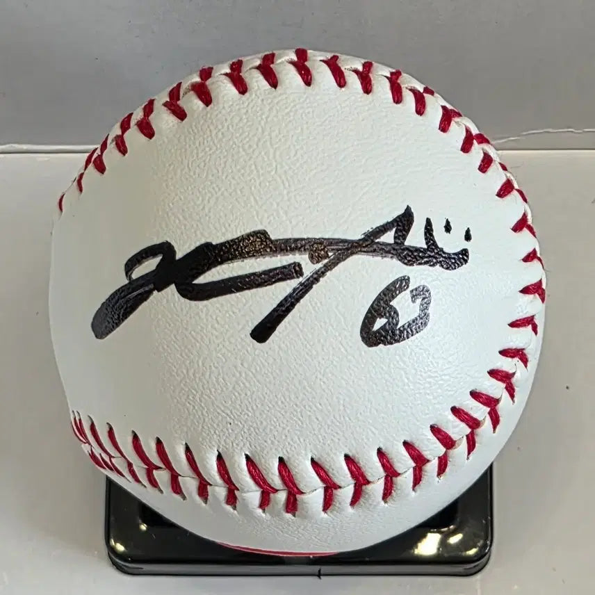 [BUNJANG] Doosan Bears Kim Taek-yeon Signed Baseball / 김택연 두산 로고볼 싸인볼