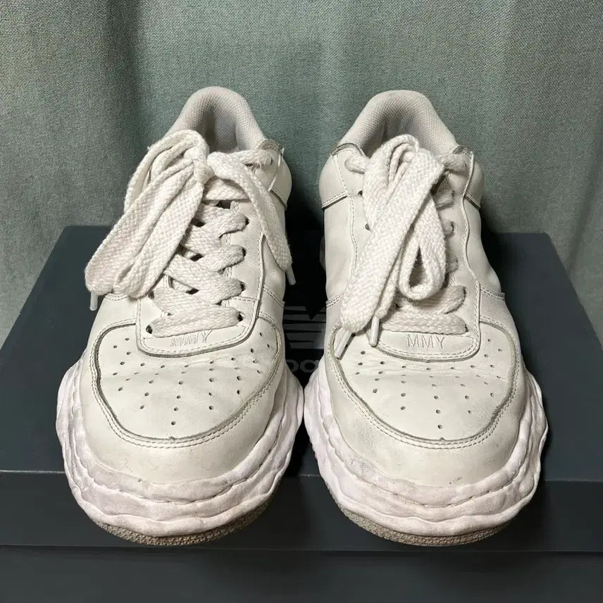 [BUNJANG] Maison Mihara Yasuhiro Wayne OG Sole Leather Low Top Sneakers White / [44] 메종 미하라 야스히로 웨인 OG 솔 레더 로우탑 스니커즈 화이트