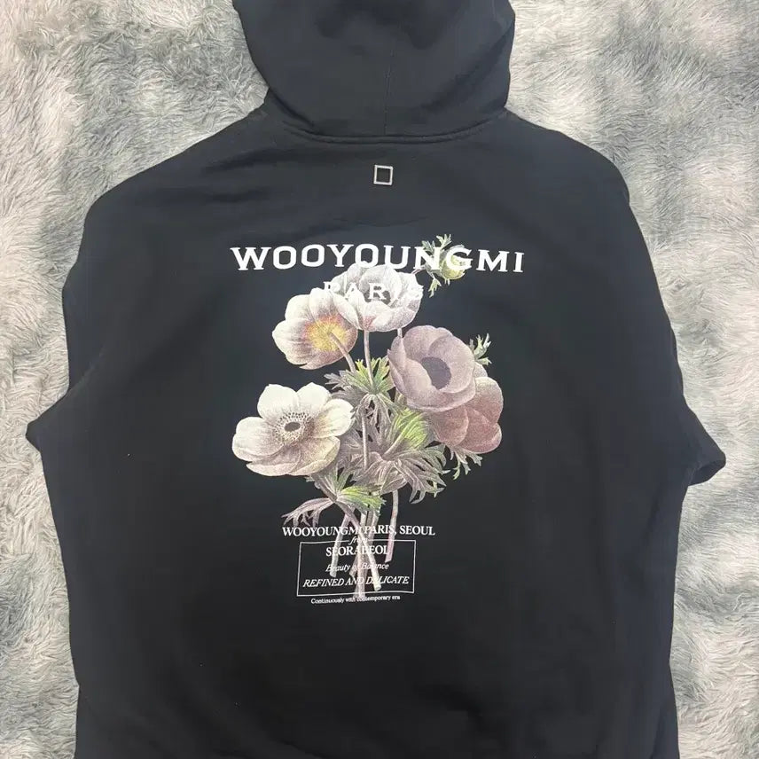 [BUNJANG] Wooyoungmi Flower Hoodie Black / 우영미 플라워 후드티 블랙