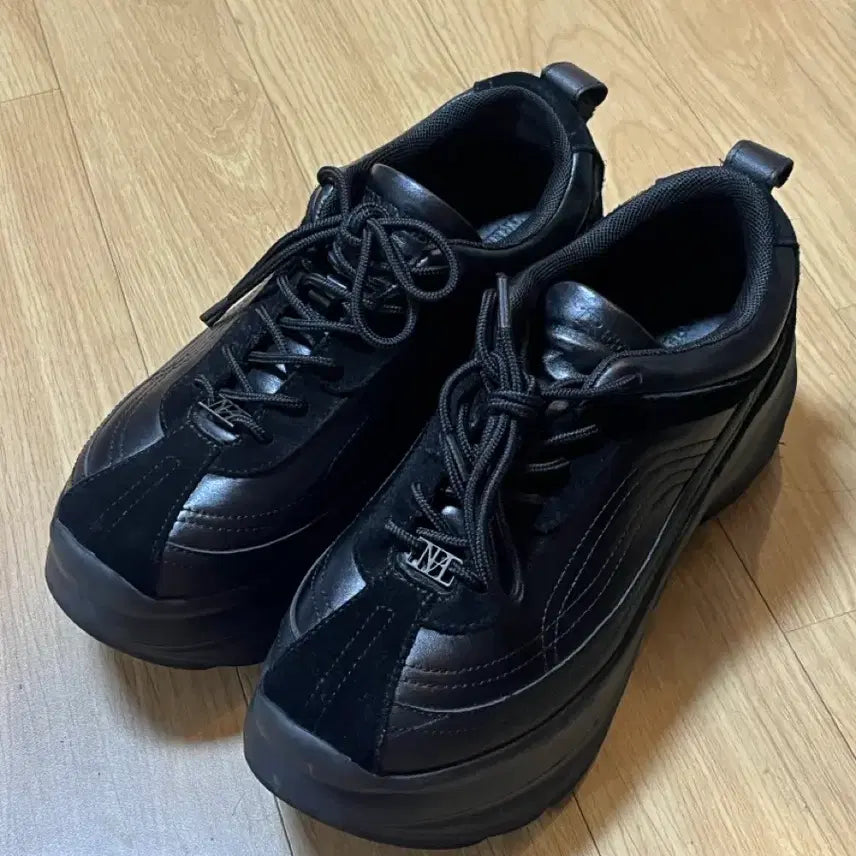 [BUNJANG] Trimming Bird Platform Leather Sneakers / 트리밍버드 플랫폼 레더 스니커즈
