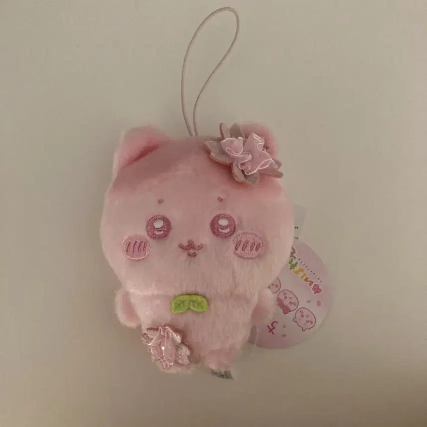 [BUNJANG] Official Chiikawa Hachware Cherry Blossom Plush Keyring Pink Sakura / 정품 치이카와 하치와레 벚꽃 인형 키링 핑크 사쿠라 먼작귀 누이 팔레트