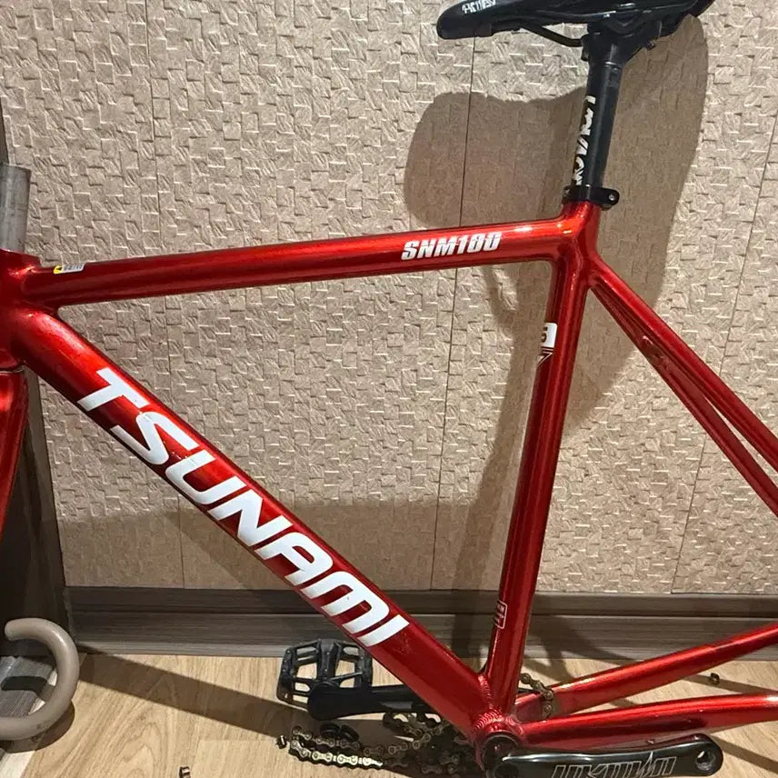 [BUNJANG] Tsunami Red Wine Frame Set (Includes Seatpost, Crankset) / 쓰나미 레드와인 프레임(인장,싯포,크랭크 포함