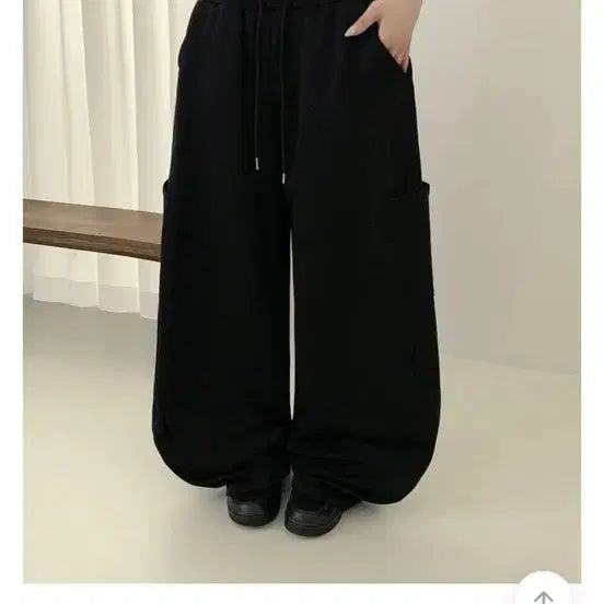 [BUNJANG] Evoa Banding Cargo Pocket Wide Training Pants / 에보아 밴딩 카고 포켓 와이드 트레이닝 팬츠