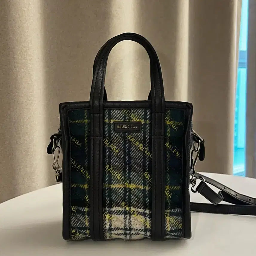 [BUNJANG] Balenciaga All-Over Logo BAZAR XXS Tote Bag / 발렌시아가 올오버 로고 바자 XXS 토트백