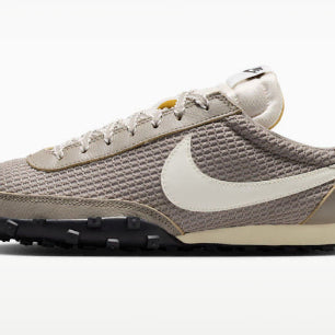 [BUNJANG] Nike Waffle Racer IM8673-001 / 나이키 와플레이서 IM8673-001 waffle racer