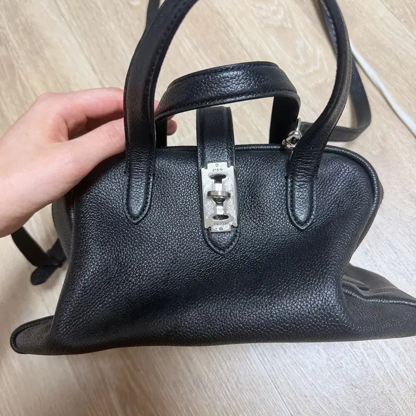 [BUNJANG] Vunque Tote Small Black / 분크 토트 스몰 블랙