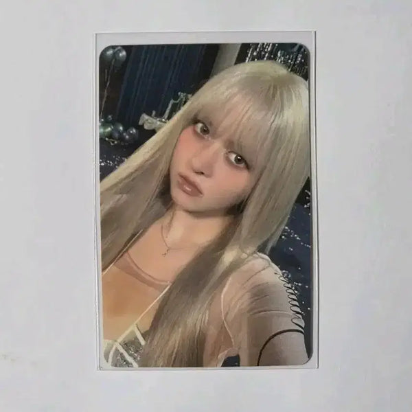 [BUNJANG] NMIXX Lily Apple Music Lucky Draw Photocard (Included: 1 Bling Bling Album) / 엔믹스 / 릴리 / 애플뮤직 럭드 / 블발 앨범 1종 포함