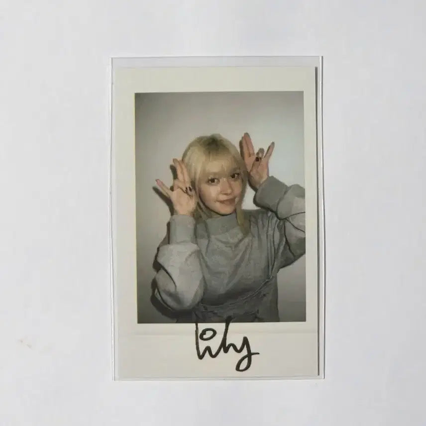 [BUNJANG] NMIXX Lily ApplMusic Lucky Draw Photocard Bundle Set (Includes 1 Sealed Album) / 엔믹스 / 릴리 / 앺뮤 럭드 특전 / 블발 앨범 1종 포함