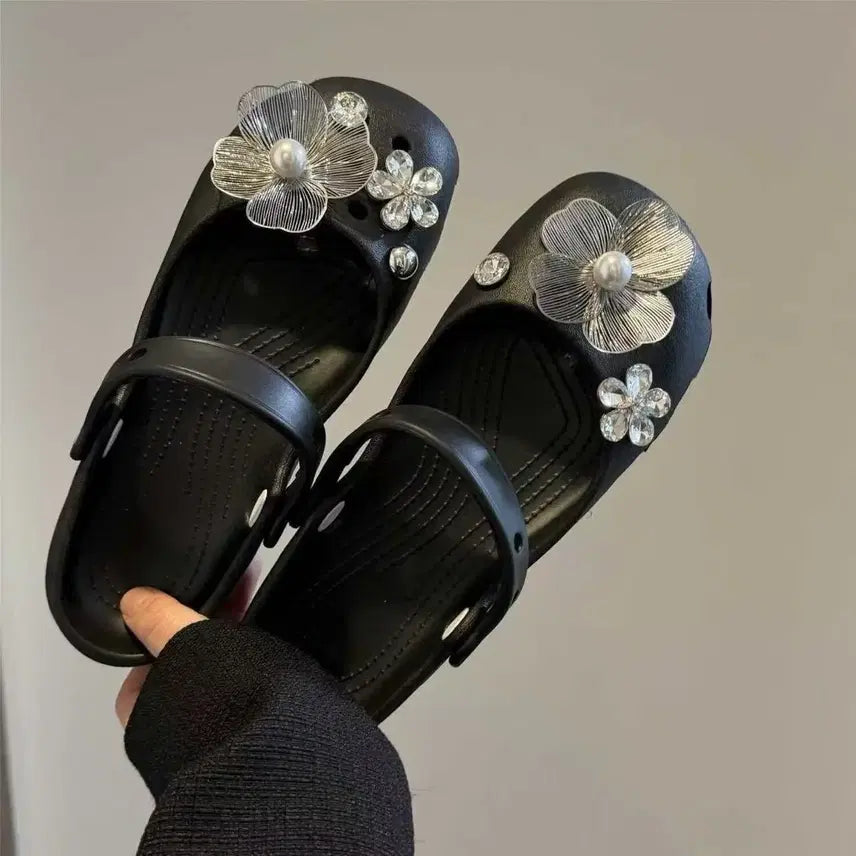 [BUNJANG] Floral Bead Embellished Shoes / 플라워 비즈 장식 슈즈 새상품