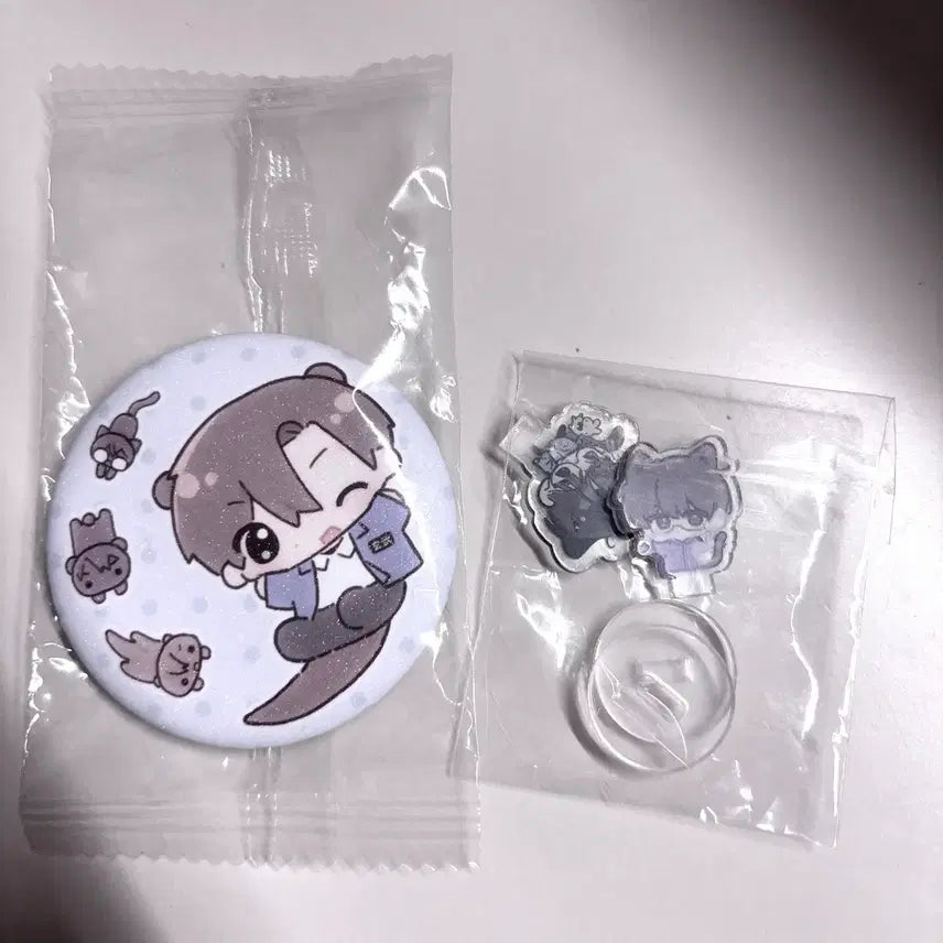 [BUNJANG] Chilsonggwancho Hyunmu 1 Team Animal Nalli Guk Choi Yoowon Badge and Kim Solum Acrylic Set / 일괄) 괴담출근 괴출 현무1팀 동물난리국 최요원 뱃지 김솔음 아크릴